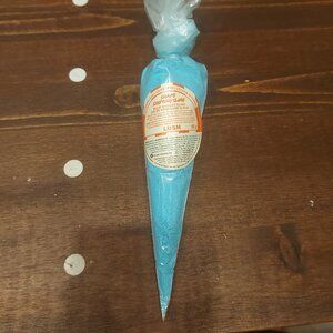 Lush Kitchen Exclusive Shape Shift Shower Slime